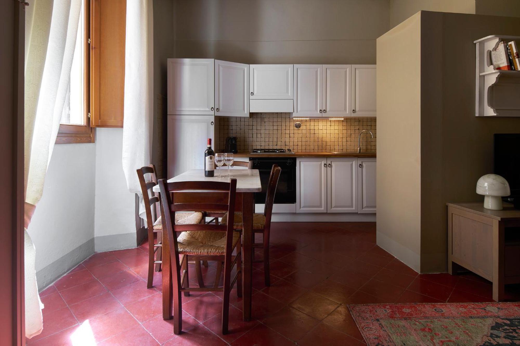 Charming & Authentic 1br In Historic Center, Near The Duomo Firenze
