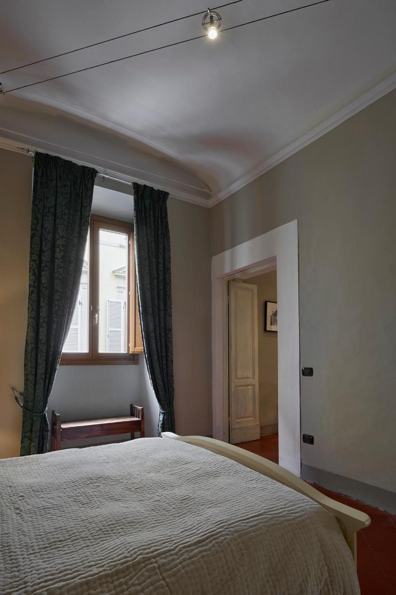 Charming & Authentic 1br In Historic Center, Near The Duomo Appartamento Firenze