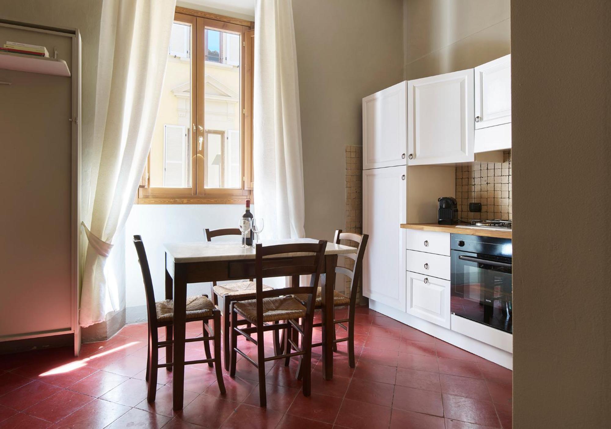 Appartamento Charming & Authentic 1br In Historic Center, Near The Duomo